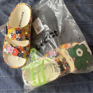 Crocs Marimekko Women Floral Clogs - Multicolor